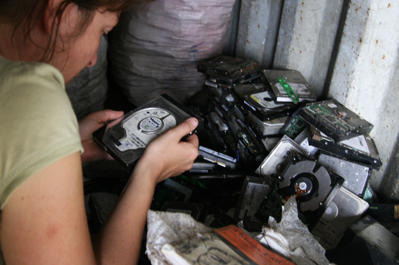 Andreas Zingerle, Linda Kronman, kairus.org, e-waste, electronic waste, ghana