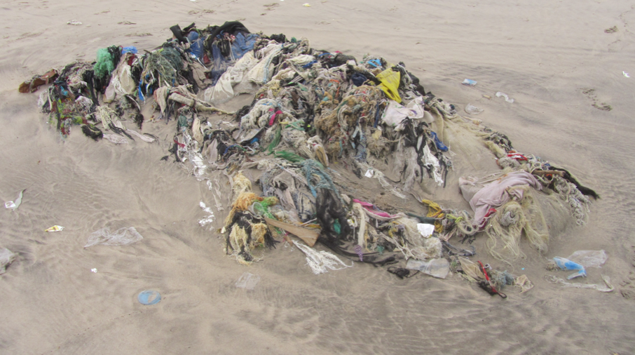 Le pleasure / Labadi beach in Accra after rainfall